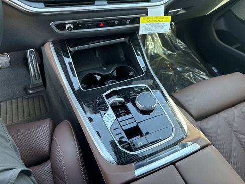 New 2026 BMW X5 sDrive40i w/ M Sport Package image 27