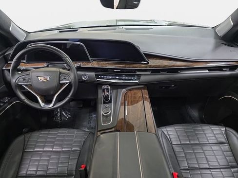 Used 2021 Cadillac Escalade Premium Luxury Platinum AWD/4WD image 10
