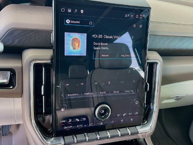 New 2027 GMC Yukon Denali w/ Denali Reserve Package AWD/4WD image 10