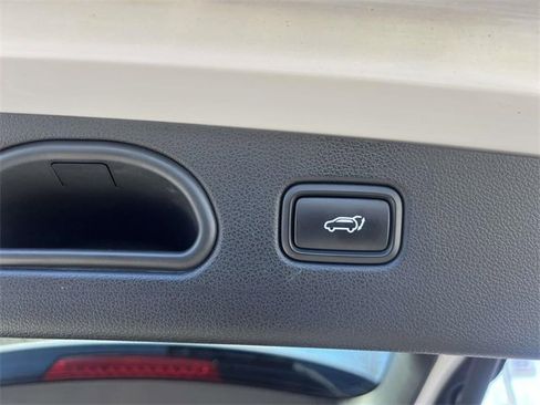 Used 2016 Hyundai Tucson Limited image 11