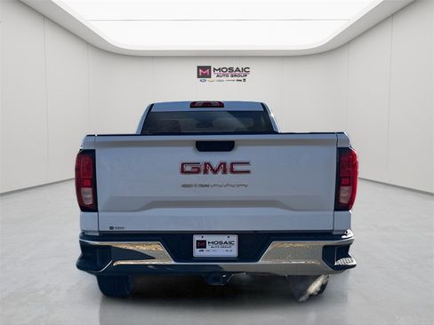 Used 2024 GMC Sierra 1500 Pro w/ Pro Value Package image 6