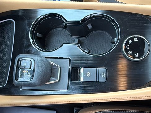 Certified 2023 Nissan Rogue Platinum AWD/4WD image 18