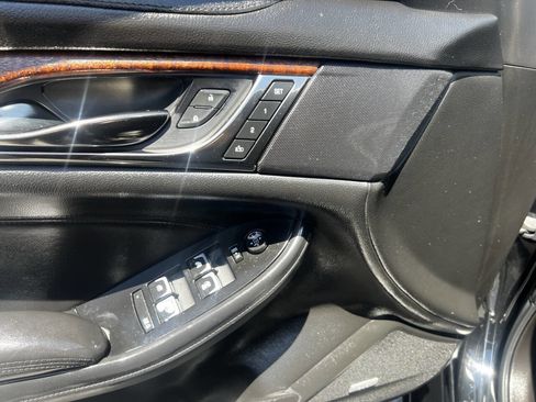 Used 2019 Cadillac CTS Luxury RWD image 9
