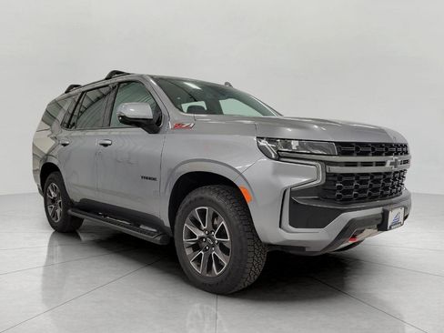 Used 2021 Chevrolet Tahoe Z71 w/ Luxury Package AWD/4WD image 1