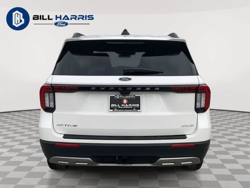 New 2026 Ford Explorer Active w/ Active Comfort Package AWD/4WD image 6