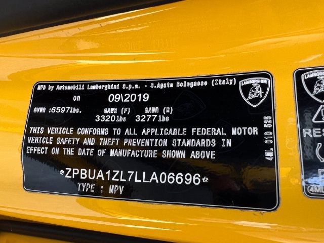 Used 2020 Lamborghini Urus AWD/4WD image 50