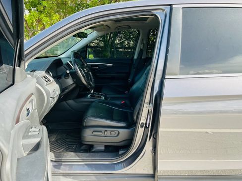 Used 2019 Honda Ridgeline RTL image 10
