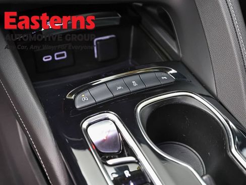 Used 2022 Buick Envision Preferred FWD image 13
