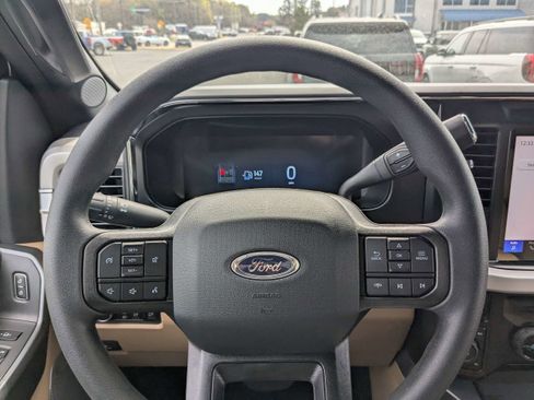 New 2026 Ford F350 XLT w/ XLT Premium Package AWD/4WD image 25