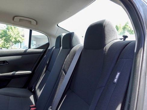Used 2024 Nissan Sentra S FWD image 21