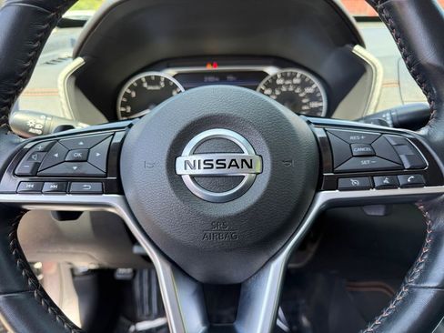Used 2020 Nissan Altima 2.5 SR FWD image 17