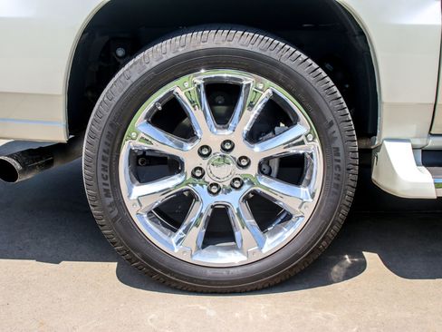 Used 2006 Cadillac Escalade EXT AWD/4WD image 40