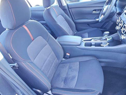 Used 2025 Nissan Sentra SR image 23