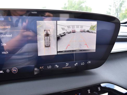 New 2026 Buick Enclave Sport Touring w/ Super Cruise Package image 22