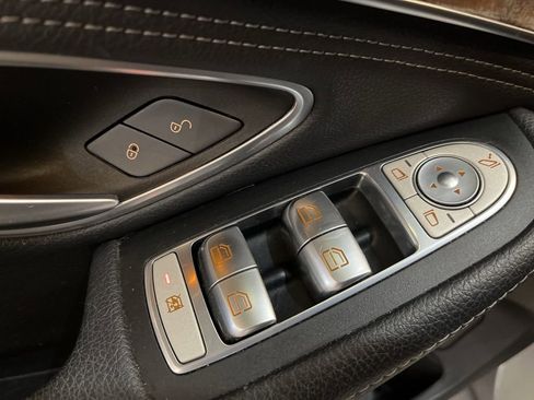 Used 2015 Mercedes-Benz C 300 4MATIC Sedan image 22