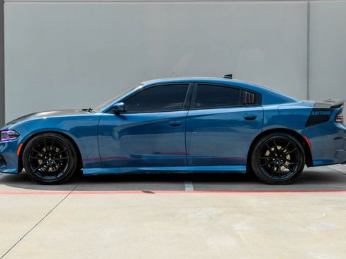 Used 2020 Dodge Charger Scat Pack w/ Daytona Edition Group RWD image 9