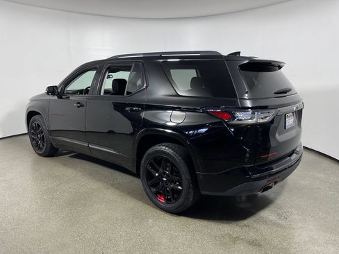 Used 2020 Chevrolet Traverse Premier w/ Redline Edition FWD image 5