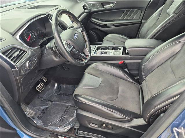 Used 2020 Ford Edge ST w/ Equipment Group 401A AWD/4WD image 17