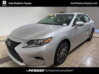 Used 2017 Lexus ES 350 w/ Luxury Package