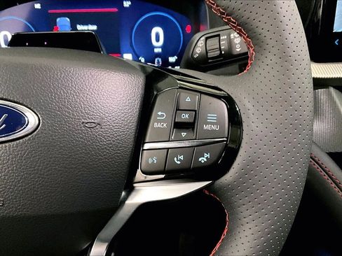 New 2026 Ford Explorer ST-Line w/ ST-Line Street Pack image 18