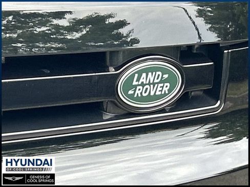 Used 2025 Land Rover Defender 110 X AWD/4WD image 11