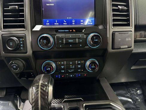 Used 2020 Ford F150 Raptor w/ Equipment Group 802A Luxury AWD/4WD image 47