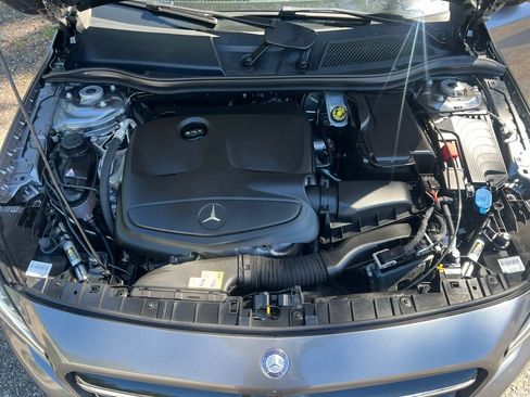 Used 2017 Mercedes-Benz GLA 250 image 27