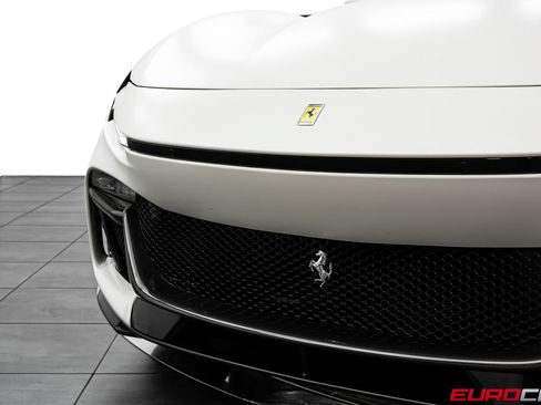 Used 2025 Ferrari Purosangue AWD/4WD image 16