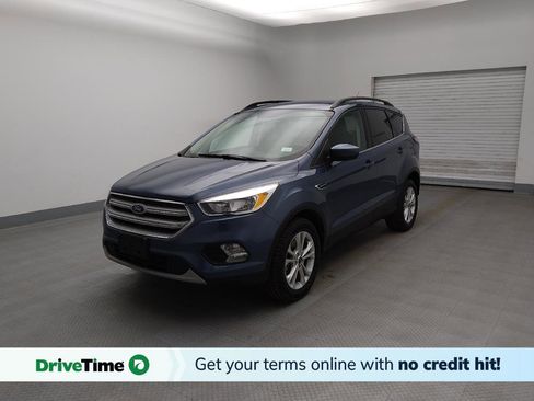 Used 2018 Ford Escape SE image 1