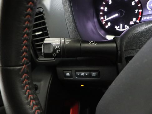 Used 2023 Nissan Frontier Pro-X w/ Pro Convenience Package RWD image 27
