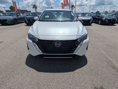 New 2025 Nissan Sentra SV w/ SV Premium Package image 8