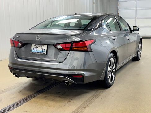 Used 2019 Nissan Altima 2.5 SV image 5