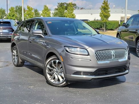 Used 2023 Lincoln Nautilus Reserve AWD/4WD image 1