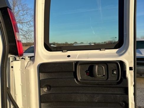 Used 2023 GMC Savana 2500 Work Van w/ Driver Convenience Package image 41