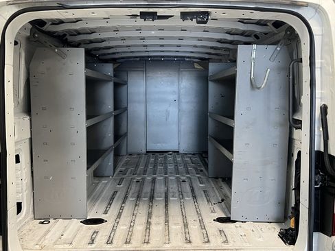 Used 2021 Nissan NV 1500 S image 22