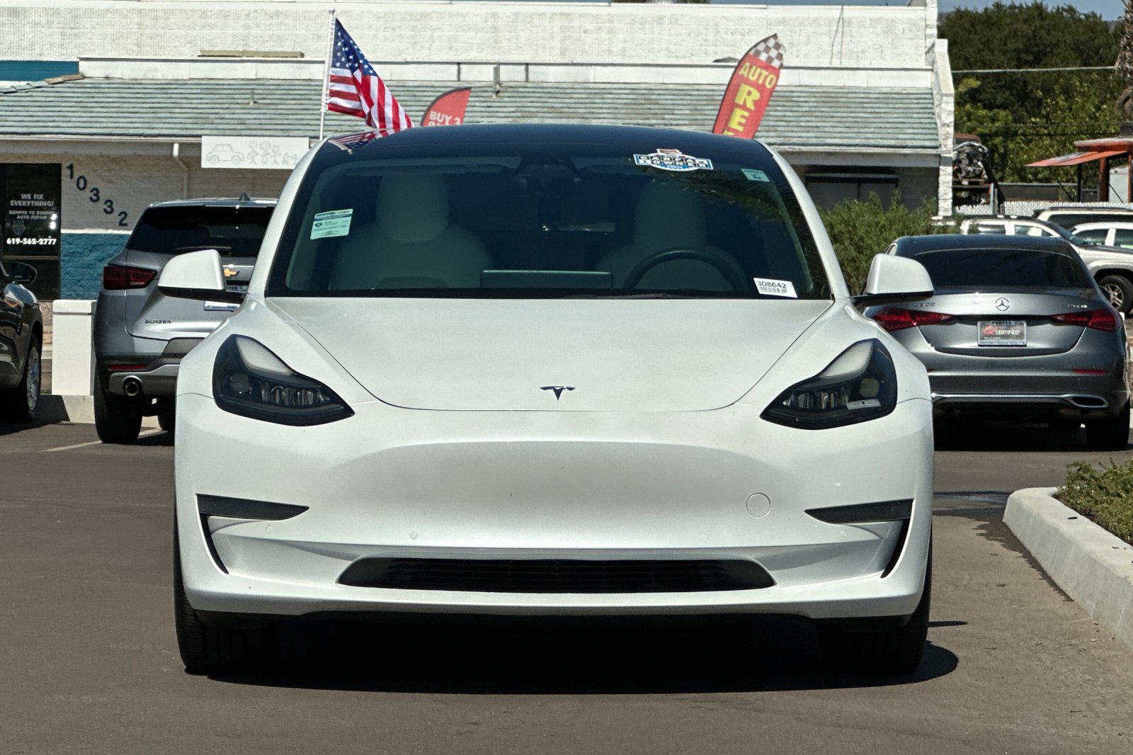 Used 2021 Tesla Model 3 Standard Range Plus RWD image 9