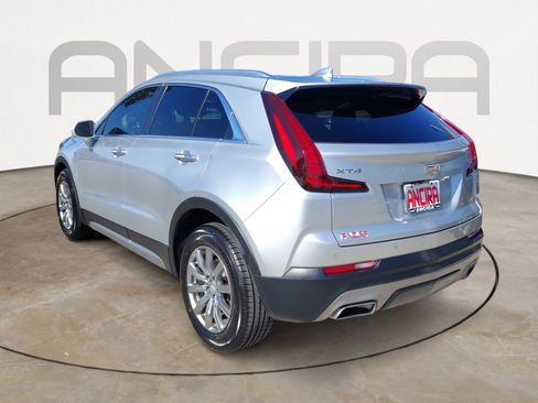 Used 2019 Cadillac XT4 Premium Luxury w/ Cold Weather Package FWD image 8