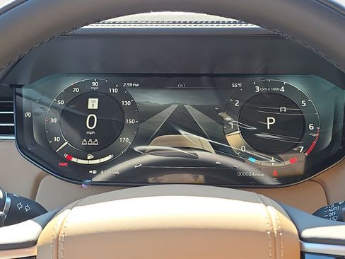 New 2026 Land Rover Range Rover SE image 19