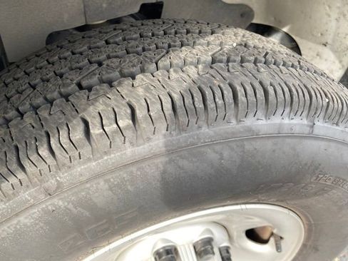 Used 2024 GMC Savana 2500 Extended image 17