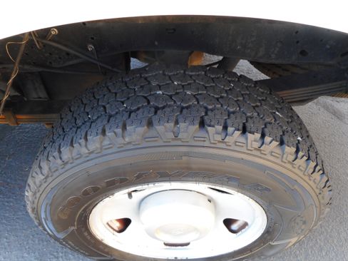 Used 2008 Ford F250 XL image 14