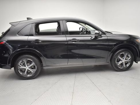 Used 2024 Honda HR-V EX-L image 4