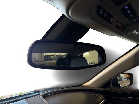 Used 2020 Chevrolet Impala LT w/ LT Convenience Package FWD image 28