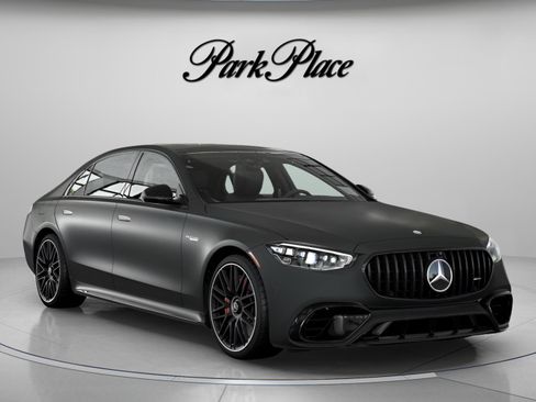 New 2026 Mercedes-Benz S 63 AMG S image 35