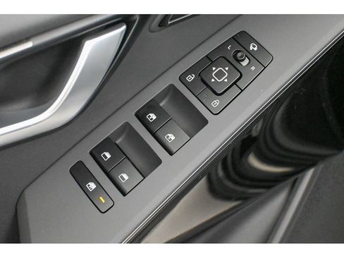 New 2025 Kia Niro Wave w/ Wave Preserve Package image 16