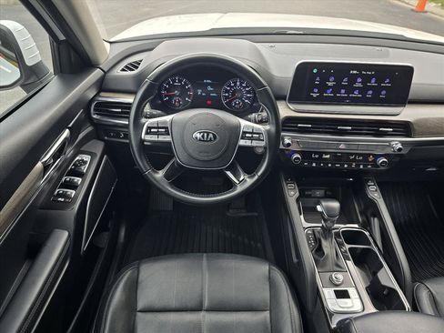 Used 2021 Kia Telluride EX w/ EX Premium Package FWD image 13