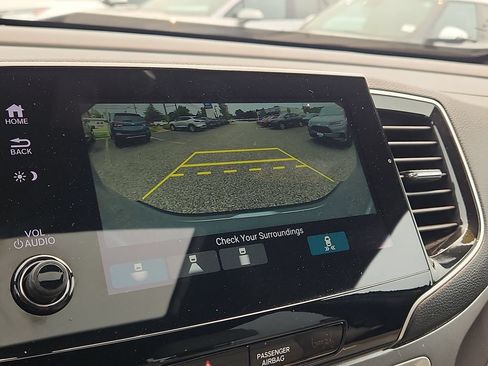 Certified 2023 Honda Passport EX-L image 16