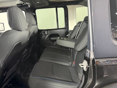 Used 2024 Jeep Wrangler Unlimited Rubicon 4xe w/ Safety Group AWD/4WD image 27