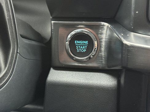 New 2026 Ford F250 Lariat w/ Lariat Ultimate Package image 25