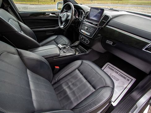 Used 2019 Mercedes-Benz GLS 450 4MATIC w/ Premium 1 Package image 21