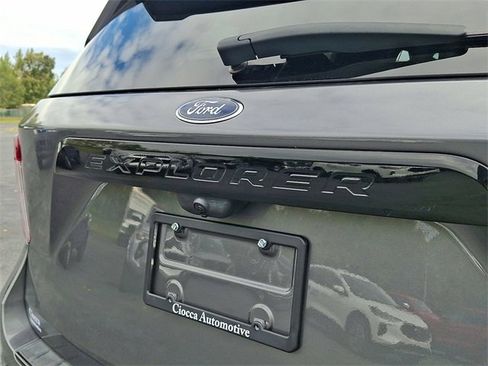 Used 2022 Ford Explorer ST-Line w/ Class IV Trailer Tow Package image 33
